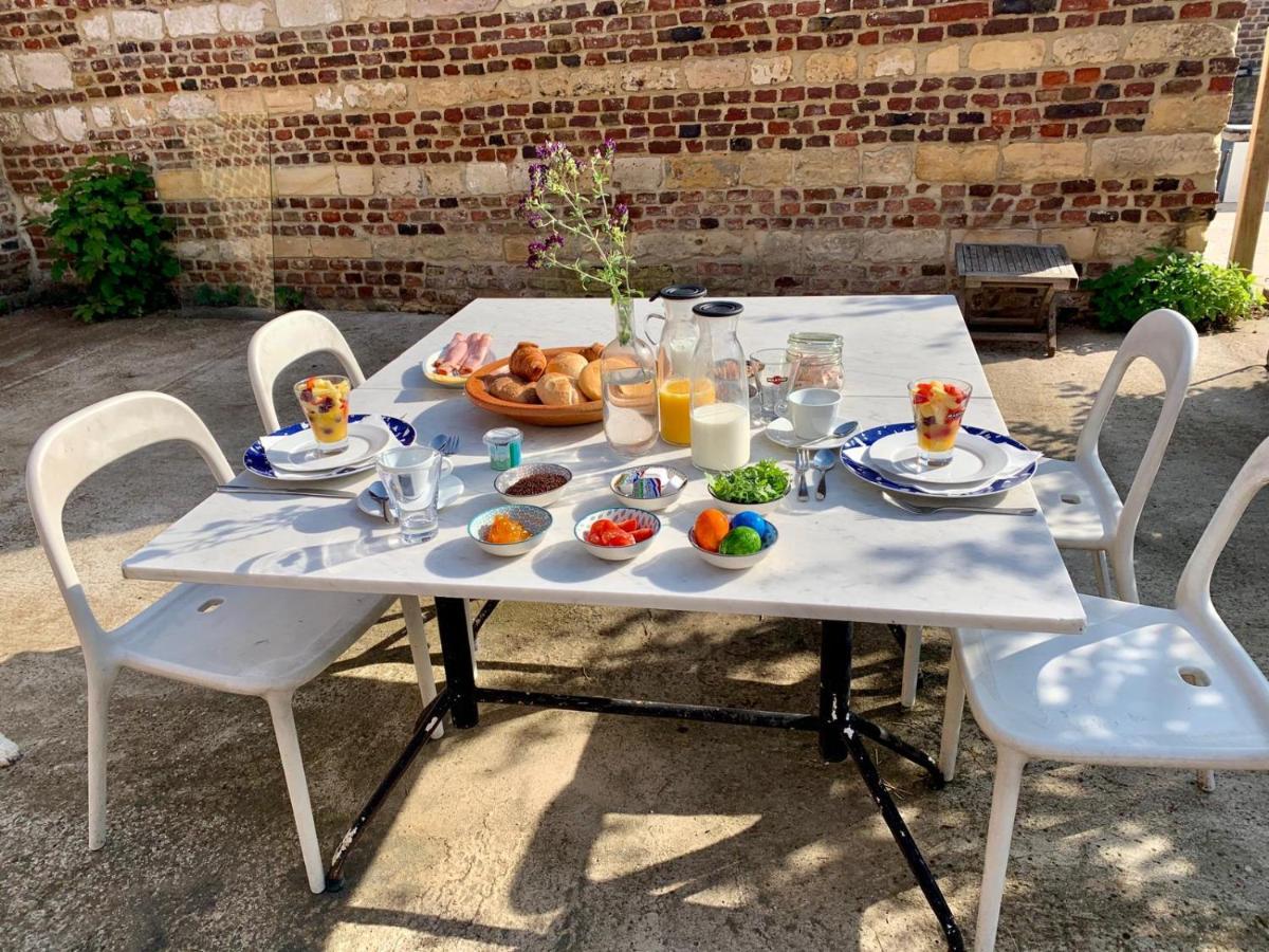Tanti Baci! Bed & Breakfast Maastricht Bagian luar foto