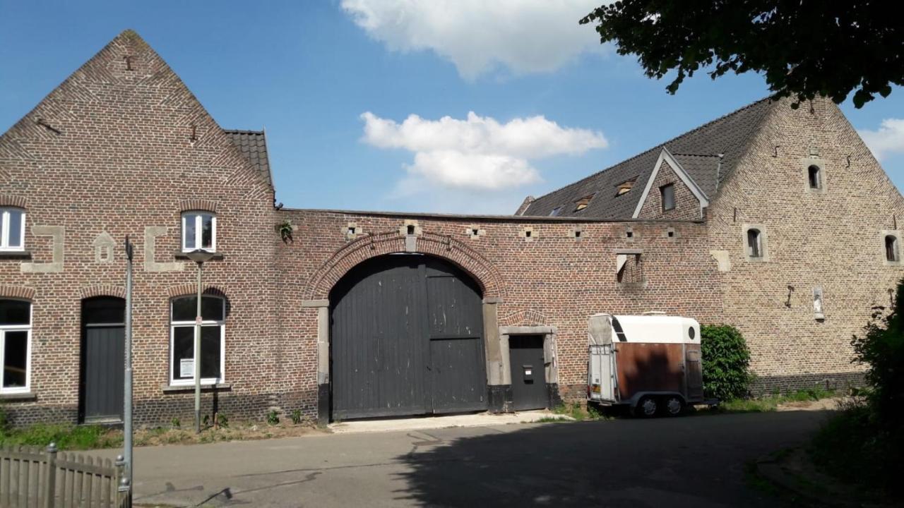 Tanti Baci! Bed & Breakfast Maastricht Bagian luar foto